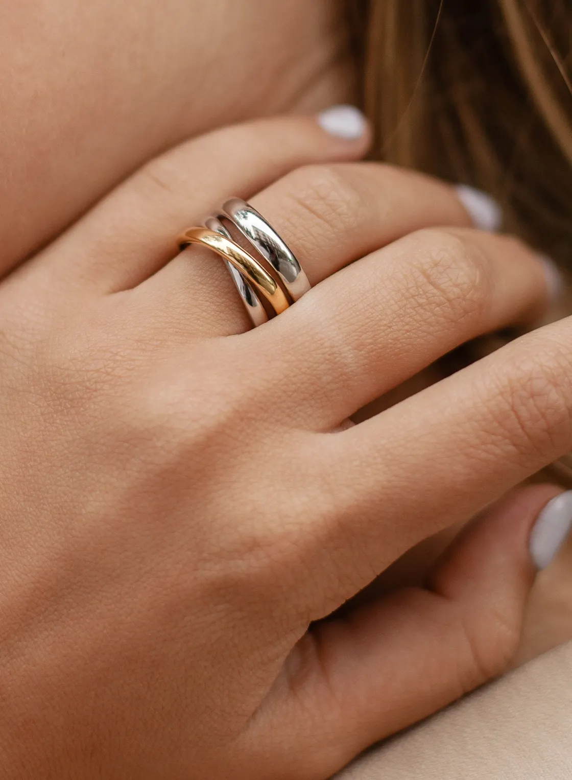 Anillos Dorados | Anillos Bicolor | LINEARGENT Anillo bicolor diseño de triple carril en plata lisa