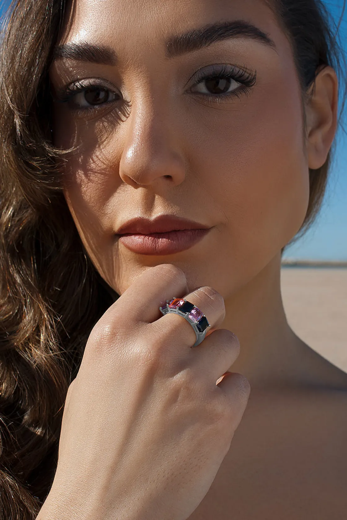 Anillos Con Piedras | LINEARGENT Anillo con piedras talla esmeralda en tonos azul y morados