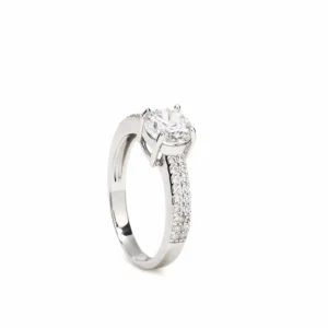 Anillos Especiales | Anillo Solitario | LINEARGENT Anillo solitarios diseño facetado con circonitas