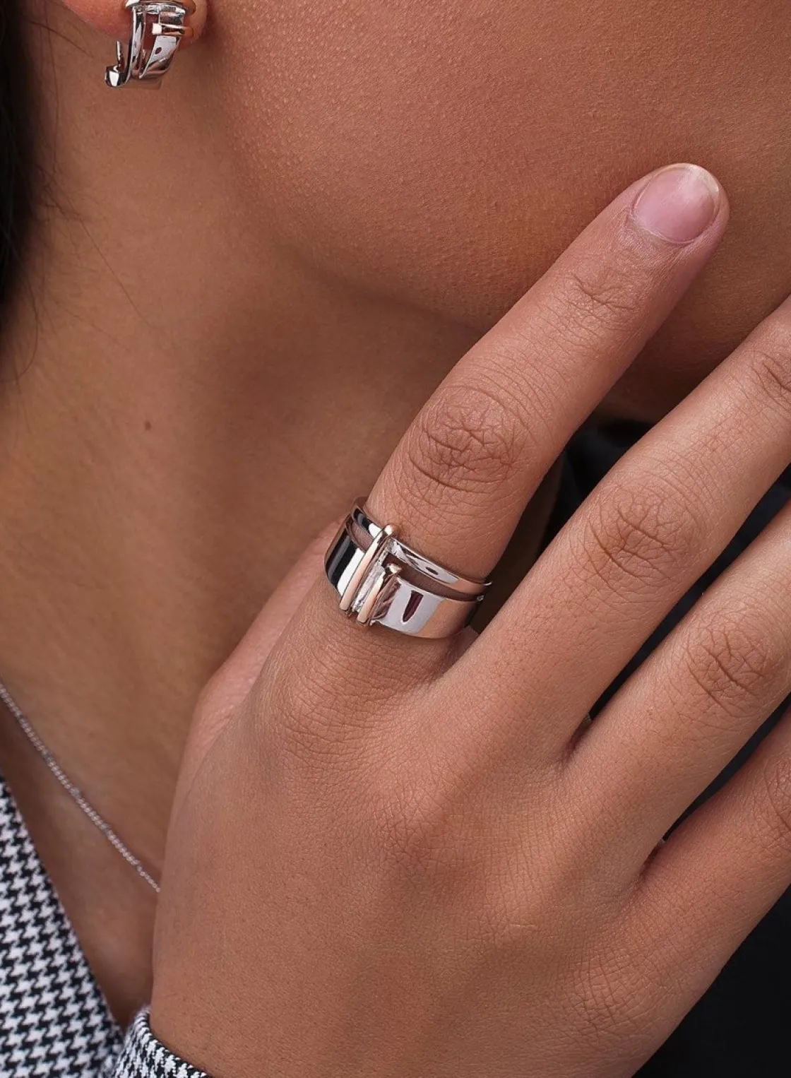 Anillos Bicolor | LINEARGENT Anillos anchos de plata lisa diseño bicolor en rosa