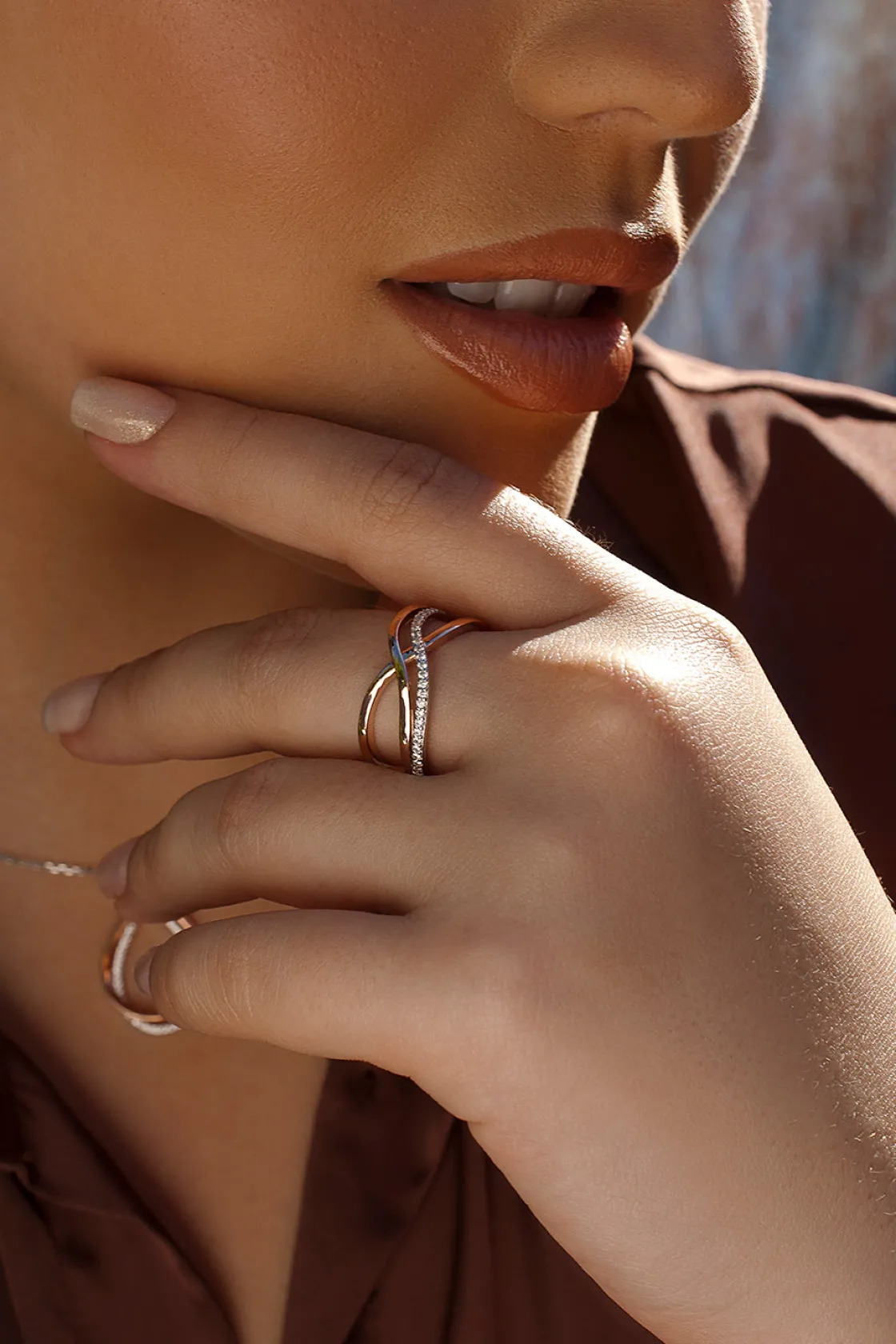 Anillos Bicolor | LINEARGENT Anillos bicolor entrecruzado bañado en rosa