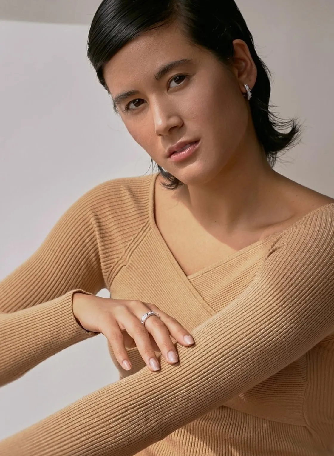 Anillos Circonitas | LINEARGENT Anillos circonitas diseño de púas con detalles dorados