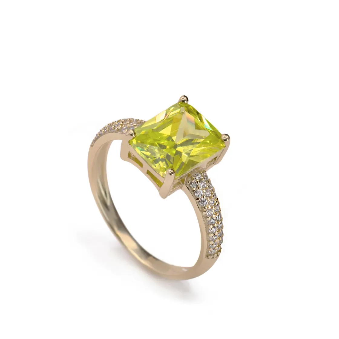Anillos Con Piedras | LINEARGENT Anillos con piedras baño dorado talla princesa tono peridoto y circonitas
