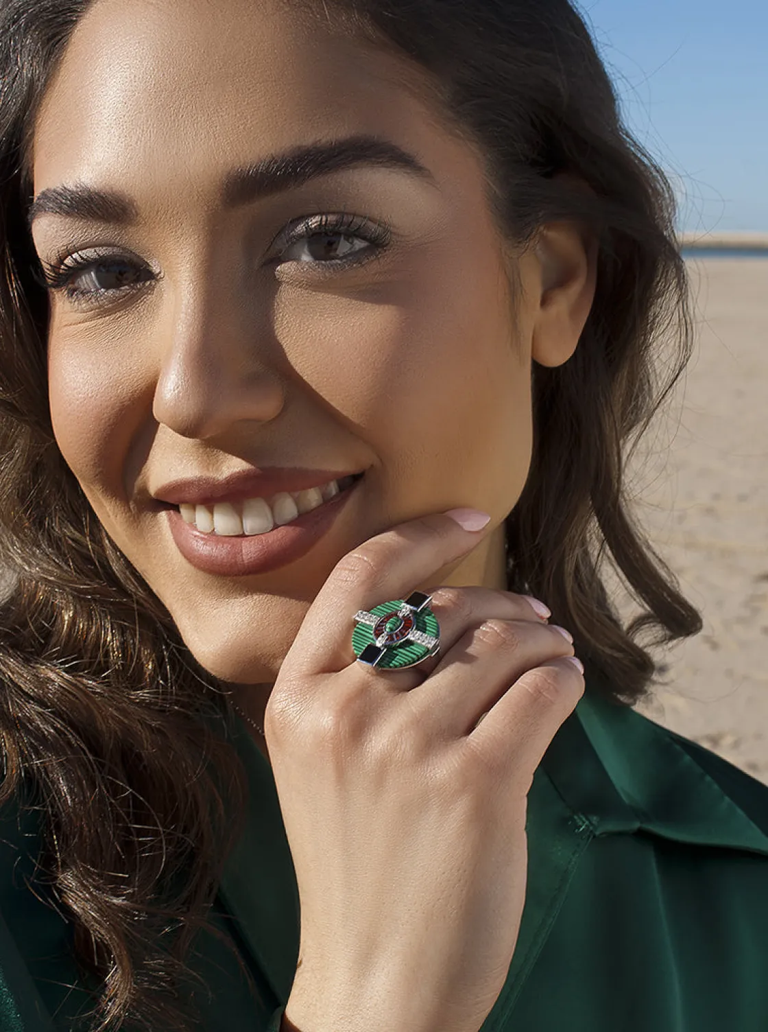 Anillos De Diseño | Anillos Con Piedras | LINEARGENT Anillos con piedras con malaquita y circonitas