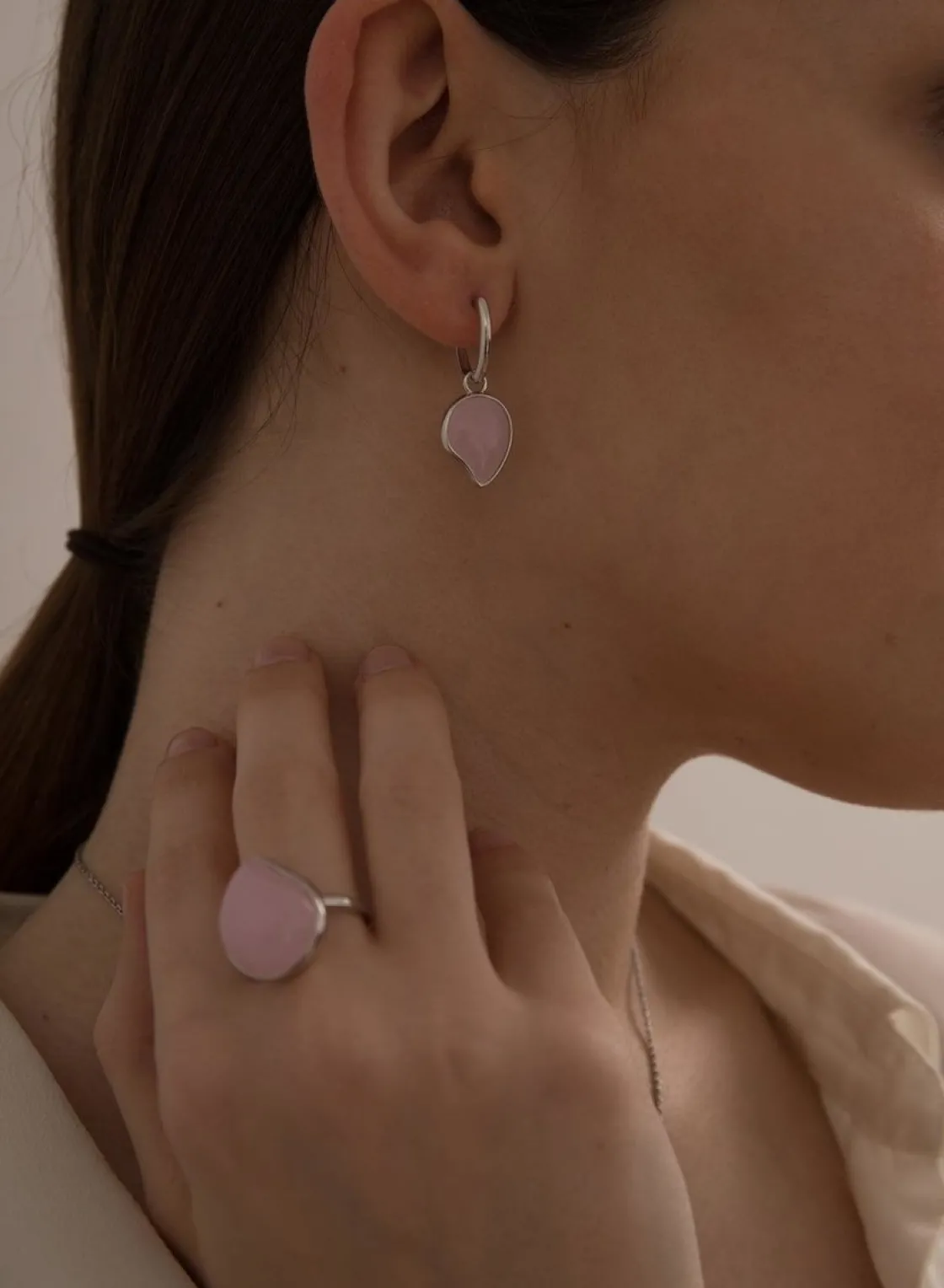 Anillos Con Piedras | LINEARGENT Anillos con piedras con motivo en forma de lágrima en rosa