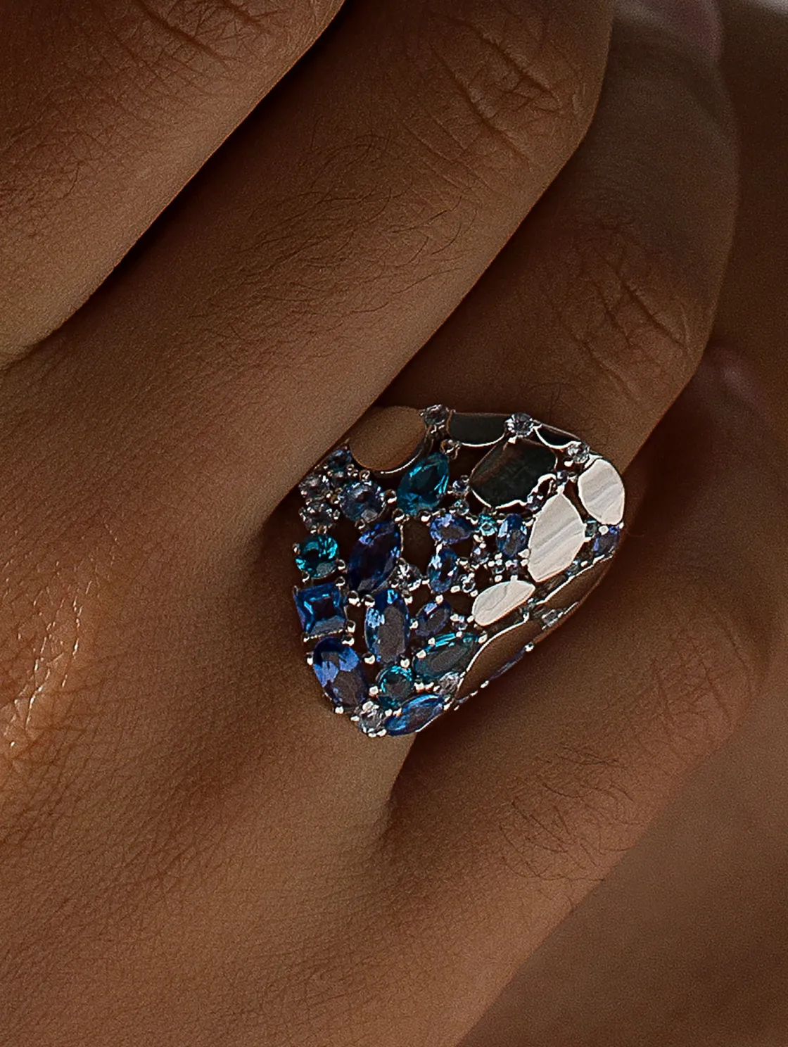 Anillos Especiales | Anillos Con Piedras | LINEARGENT Anillos con piedras de colores de tonos azules