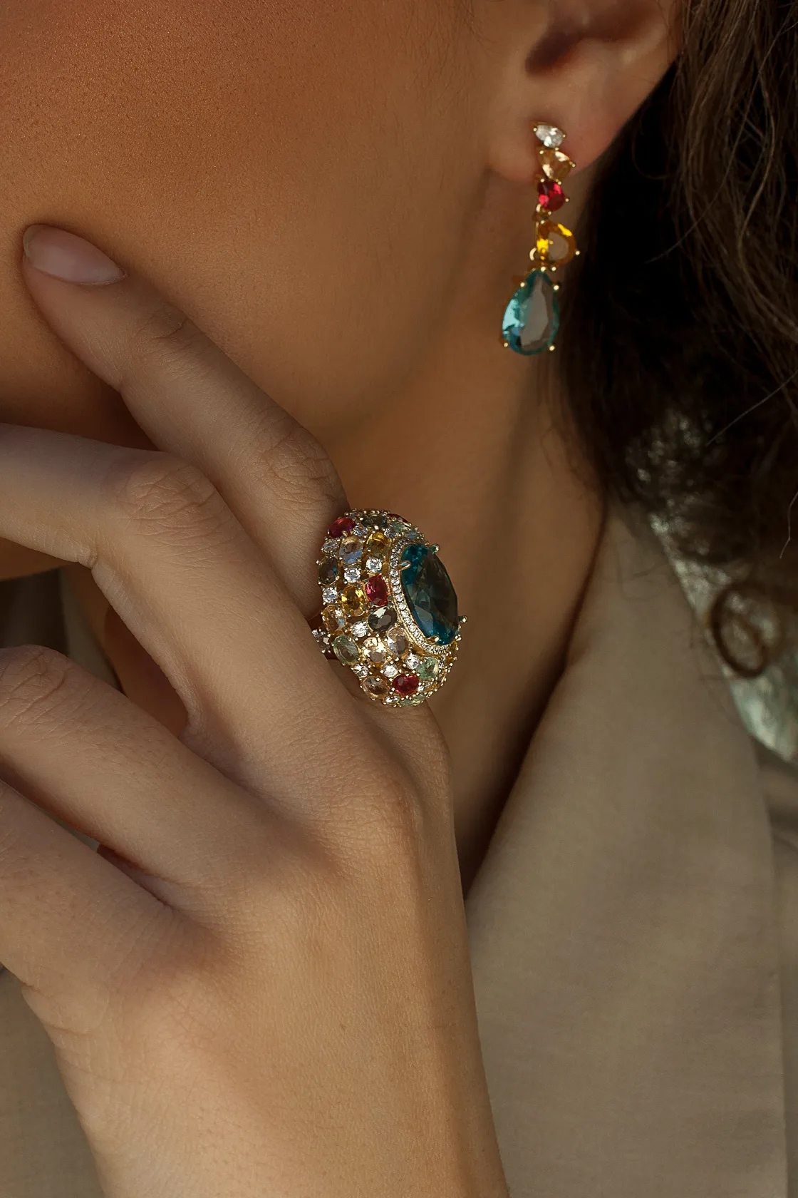 Anillos Con Piedras | Anillos Grandes | LINEARGENT Anillos con piedras de colores en tonos brillantes