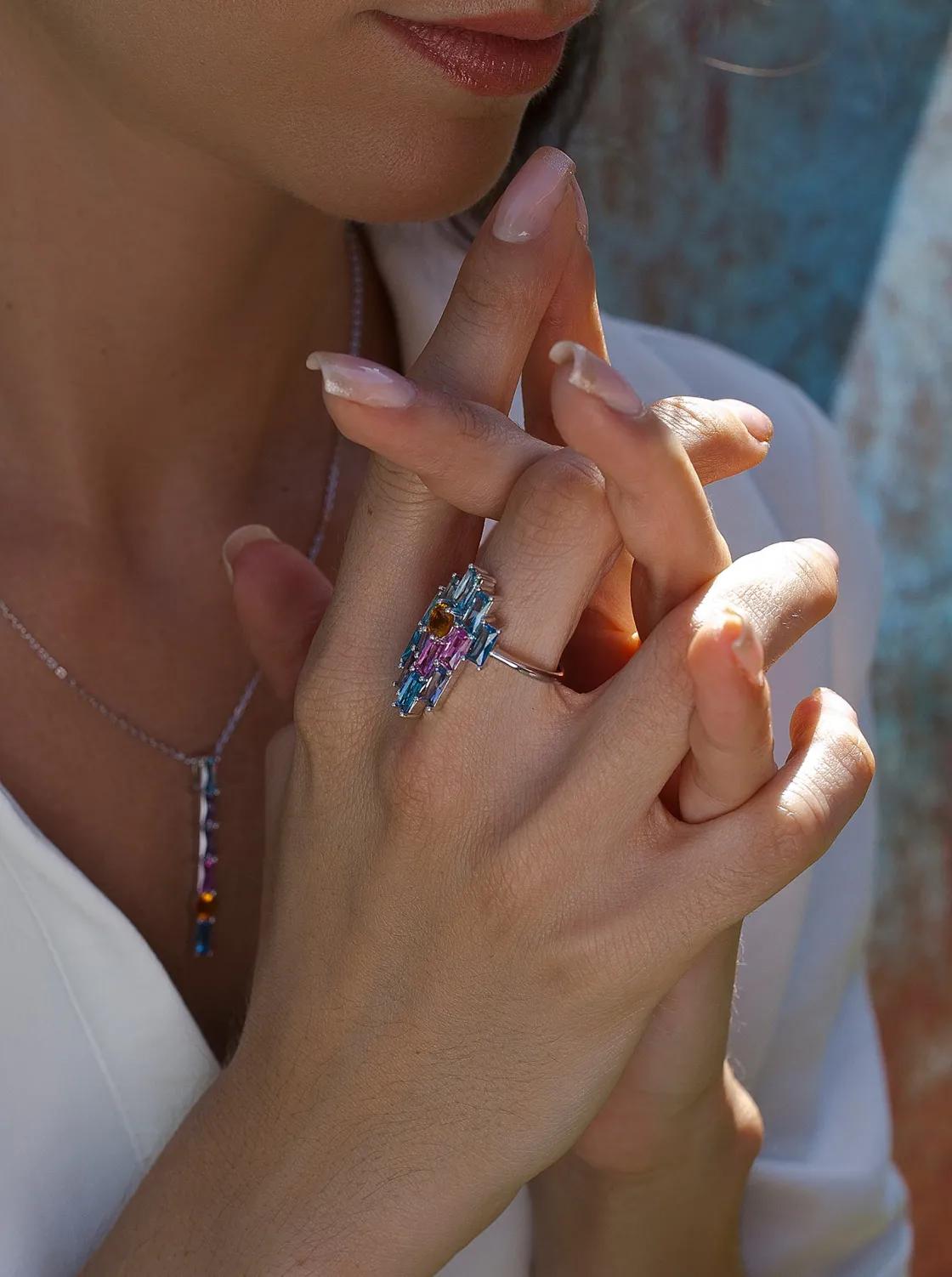 Anillos Con Piedras | Anillos Grandes | LINEARGENT Anillos con piedras de colores estilo geométrico