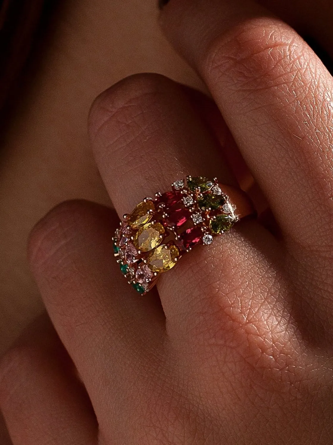 Anillos Con Piedras | LINEARGENT Anillos con piedras de colores y arco en tonos fríos