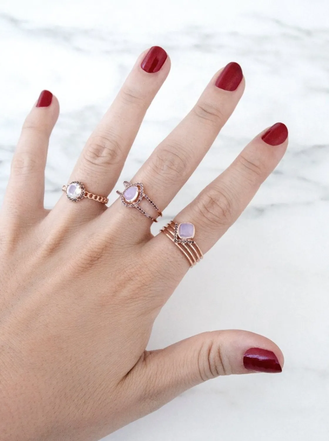 Anillos Con Piedras | Anillos Anchos | LINEARGENT Anillos con piedras diseño de rombo con circonitas
