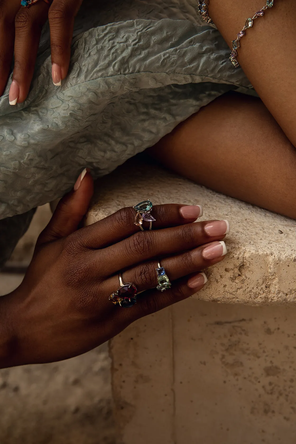 Anillos Con Piedras | LINEARGENT Anillos con piedras en tonos fríos multiforma