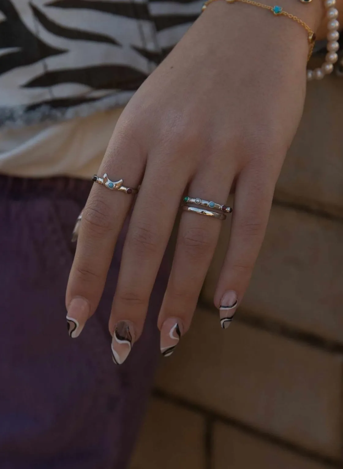 Anillos Dorados | Anillos Con Piedras | LINEARGENT Anillos con piedras motivo de luna bañado en oro