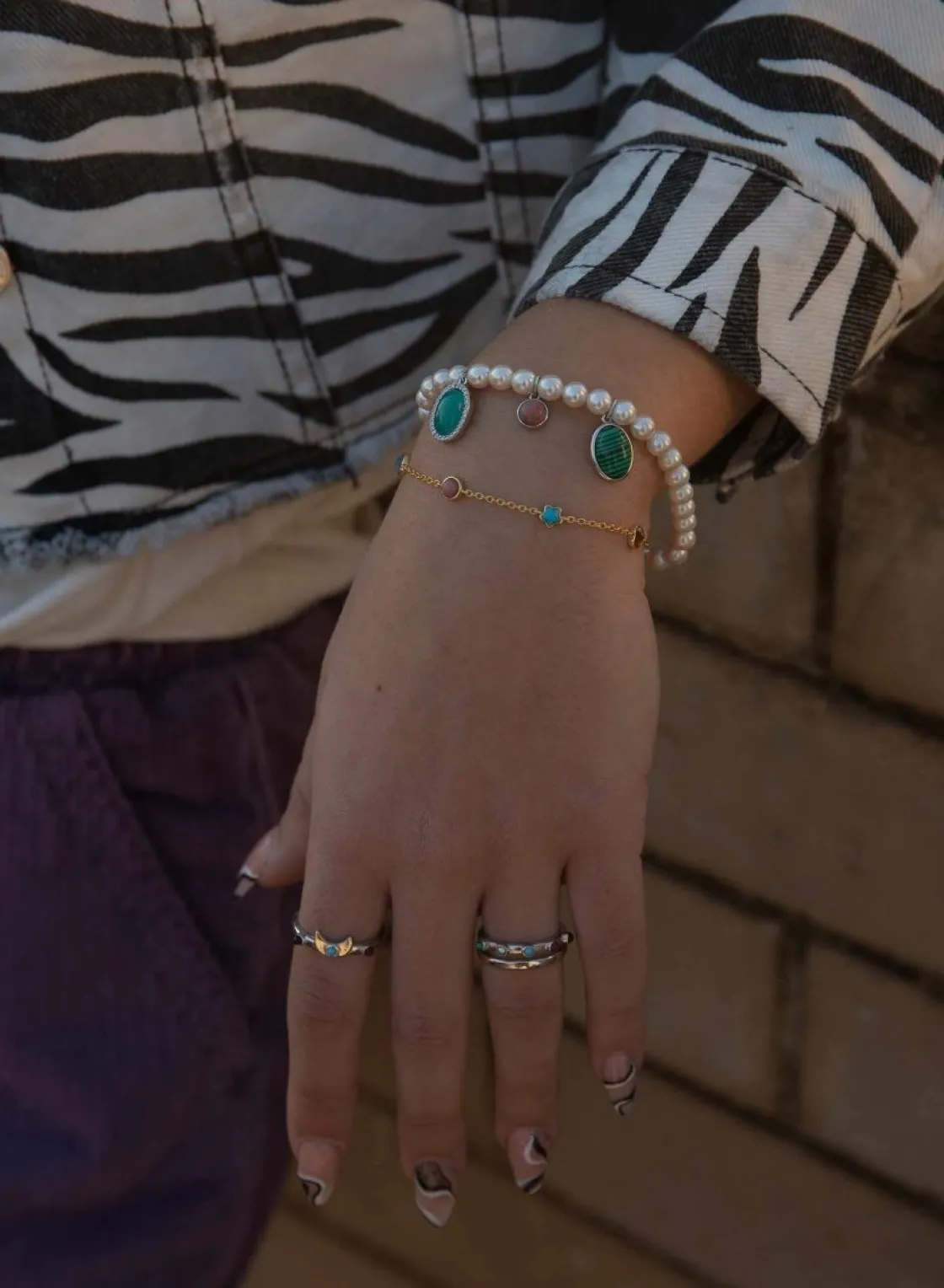 Anillos Dorados | Anillos Con Piedras | LINEARGENT Anillos con piedras motivo de luna bañado en oro