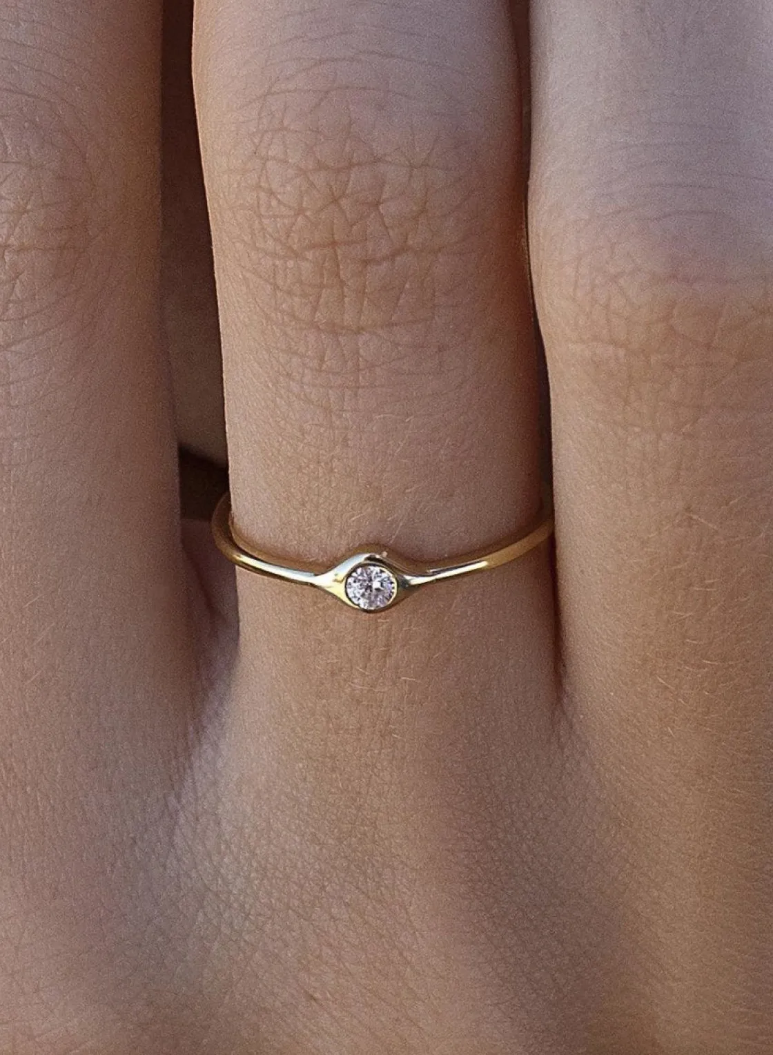 Anillos Pequeños | Anillos Finos | LINEARGENT Anillos finos de plata dorado minimalista