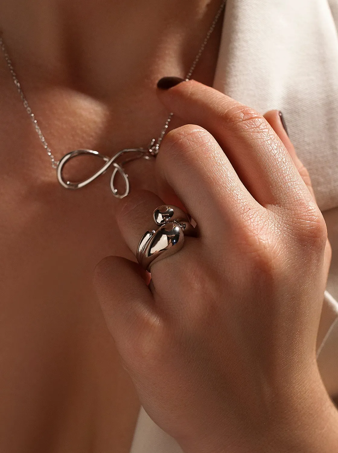Anillos De Diseño | Anillos Anchos | LINEARGENT Anillos grandes diseño irregular circular en plata lisa