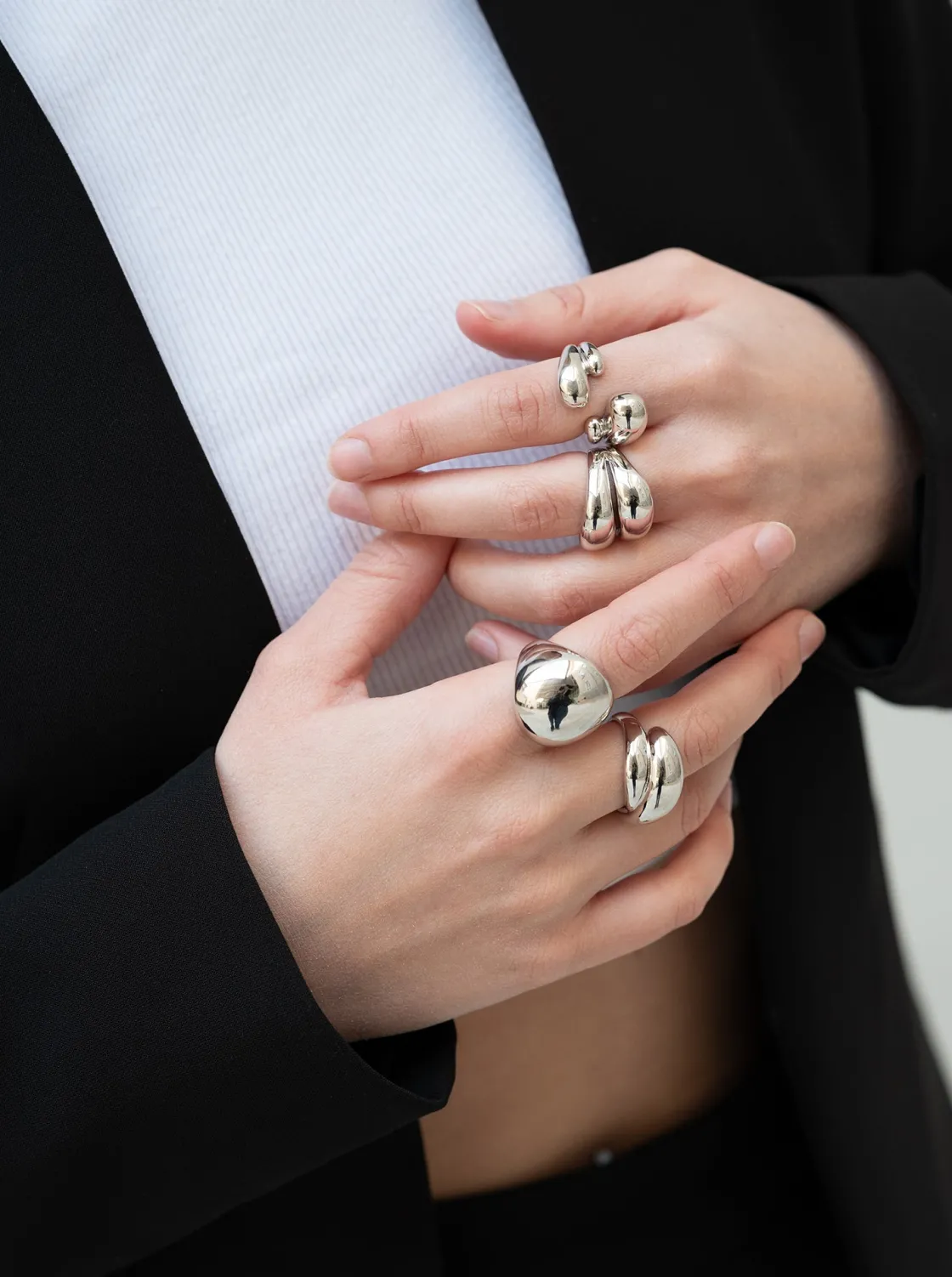 Anillos De Diseño | Anillos Anchos | LINEARGENT Anillos grandes diseño irregular circular en plata lisa