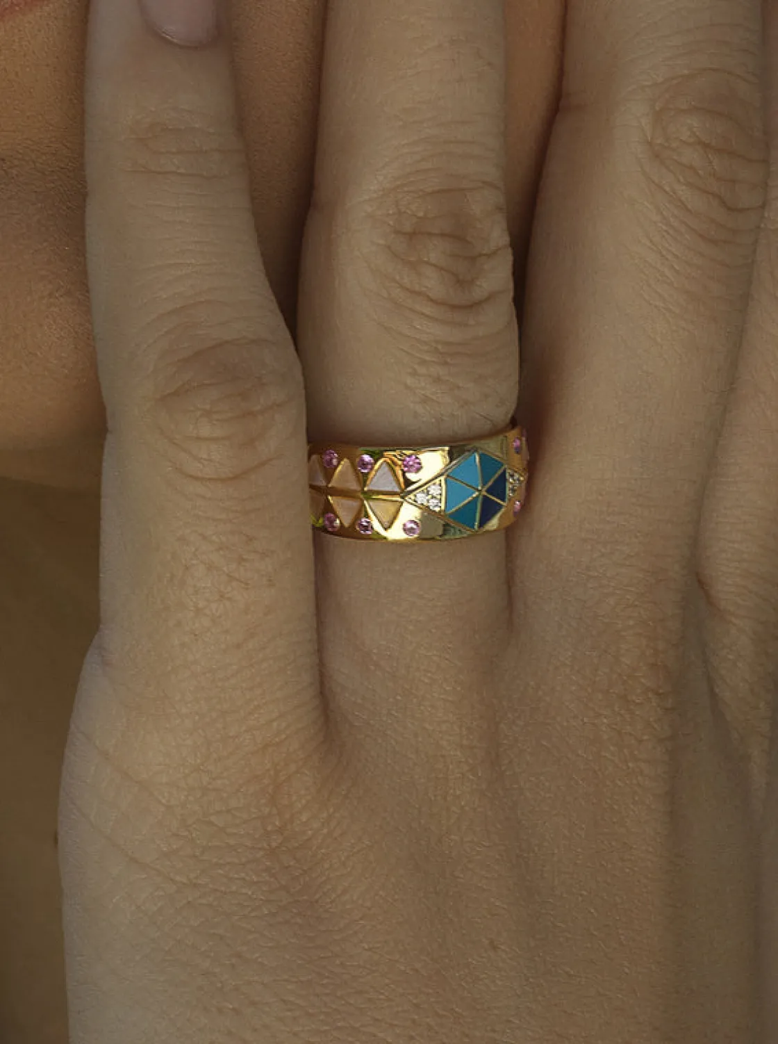 Anillos Con Piedras | LINEARGENT Anillos grandes multicolores con circonitas bañados en oro