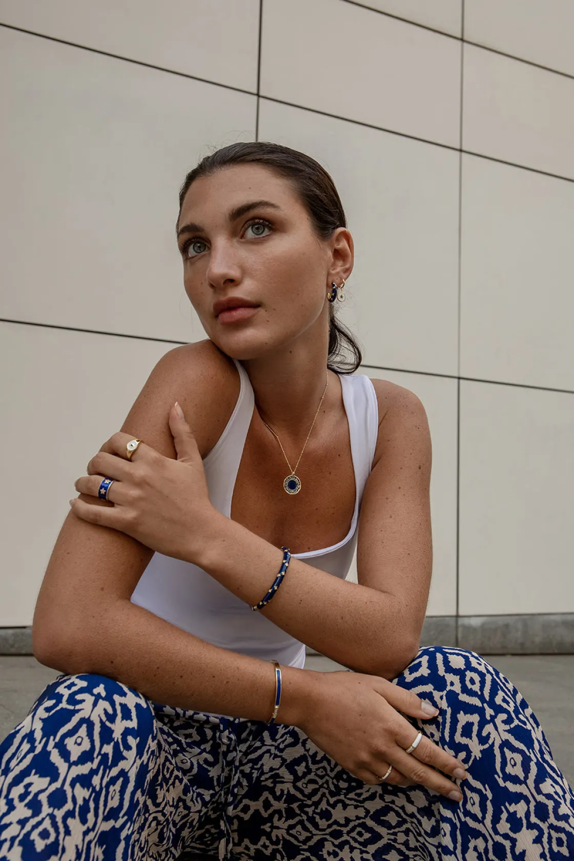 Anillos Dorados | Anillo Sello | LINEARGENT Anillos sello en plata baño en oro diseño estrella