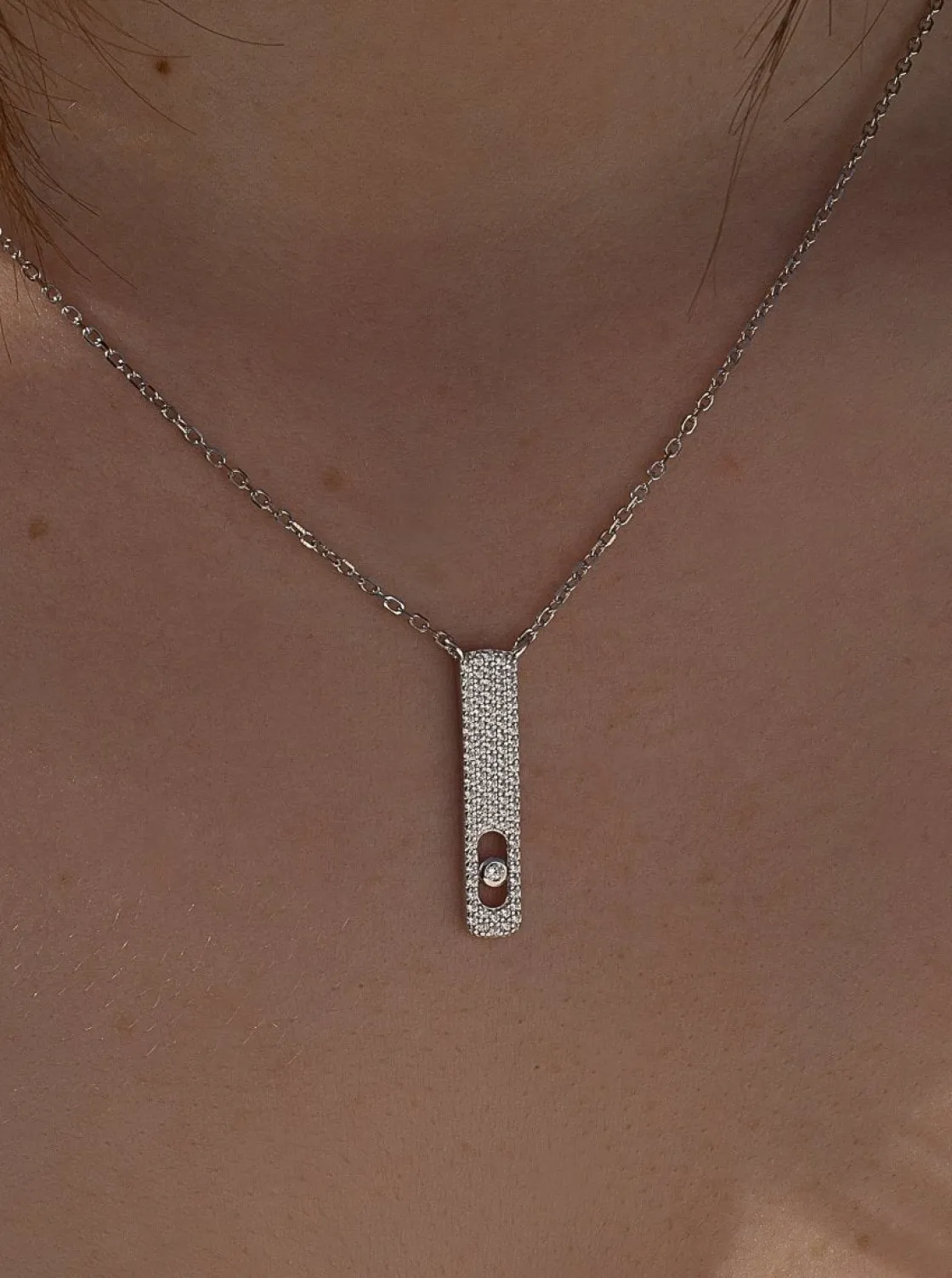Colgante Brillante | LINEARGENT Colgante brillante motivo vertical con engaste de circonitas
