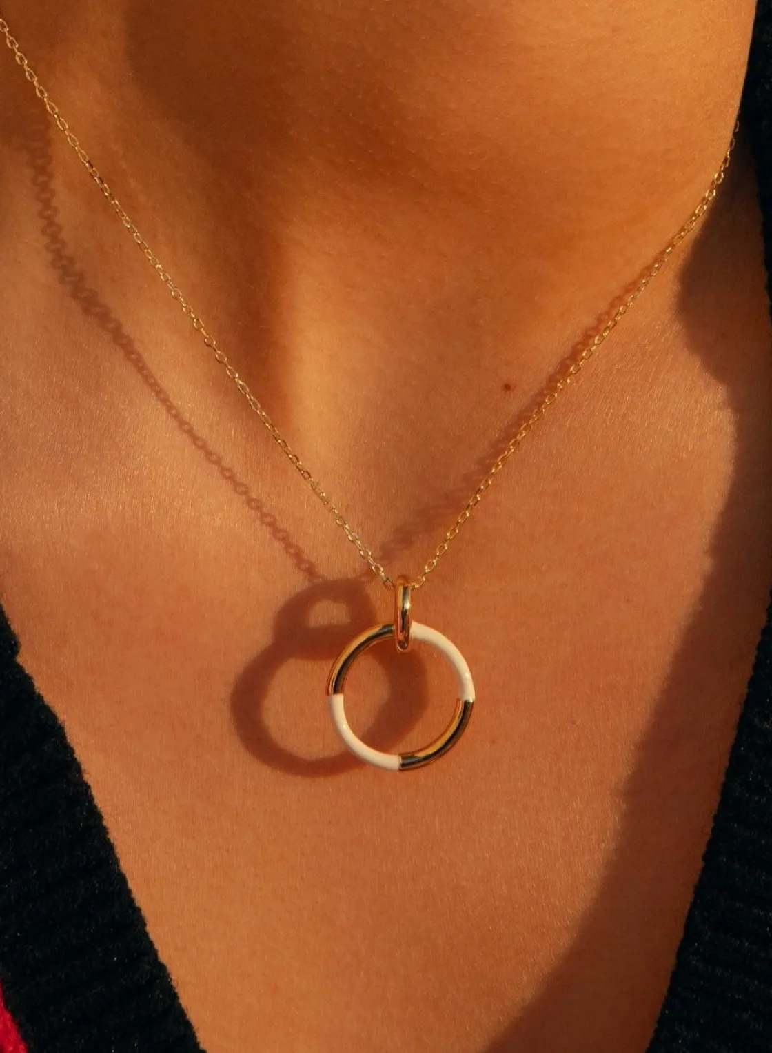Collares Plata Originales | LINEARGENT Colgantes de plata diseño circular esmalte blanco