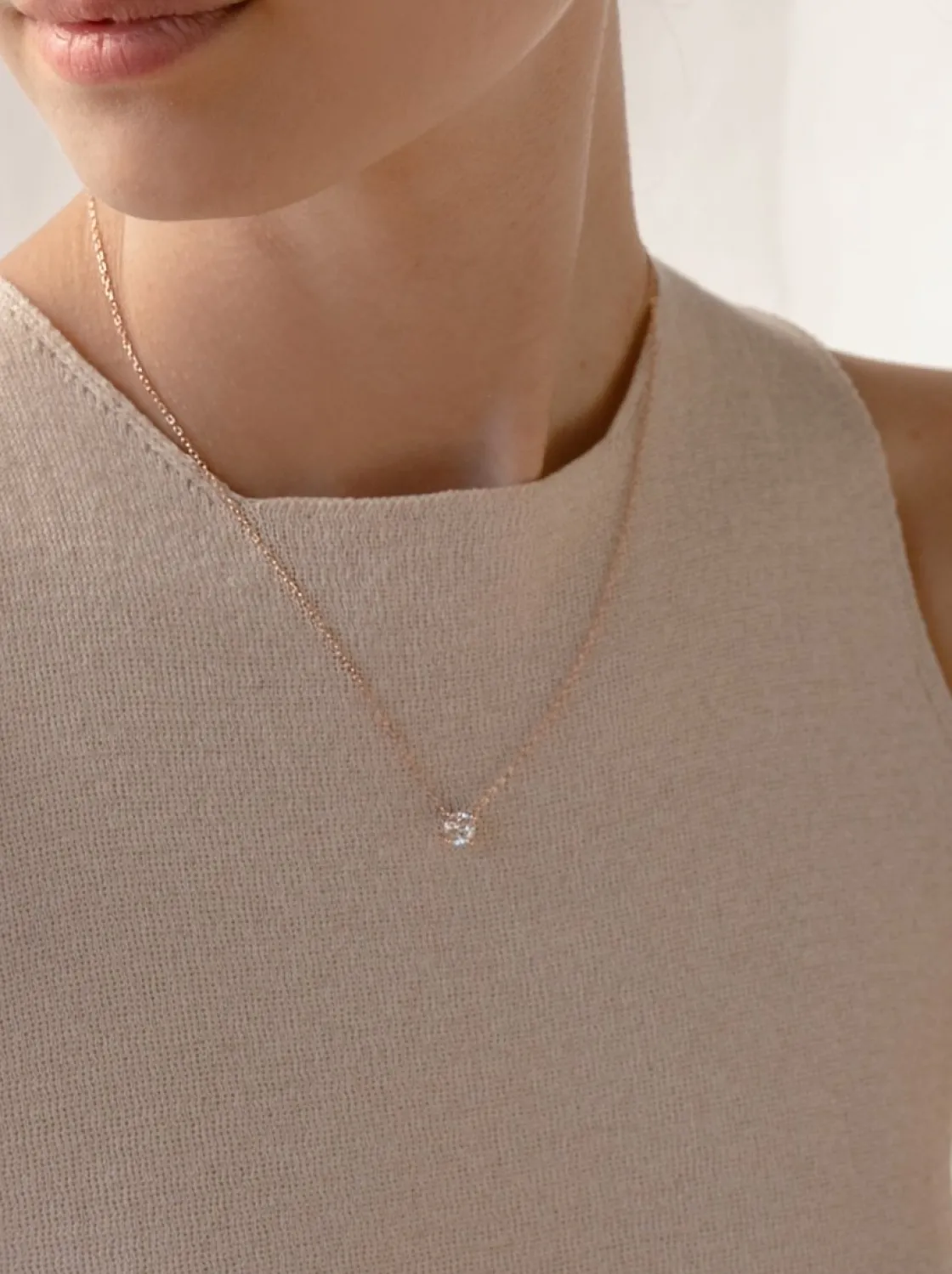 Colgantes Pequeños | Colgante Brillante | LINEARGENT Colgantes pequeños con circonitas bañados en oro rosa
