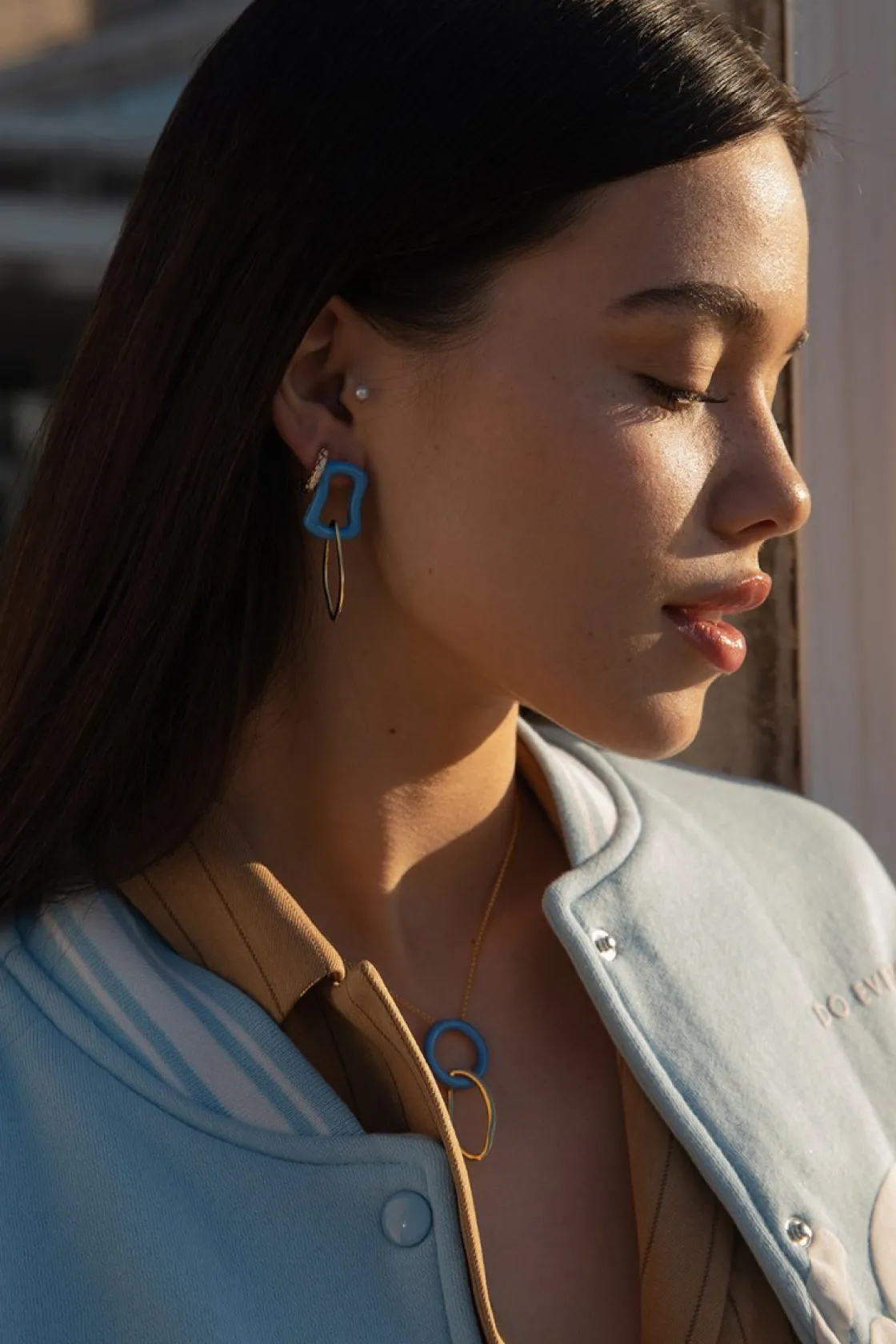 Collares Plata Originales | LINEARGENT Colgantes plata originales doble motivo curvilíneo de esmalte azul électrico y plata lisa