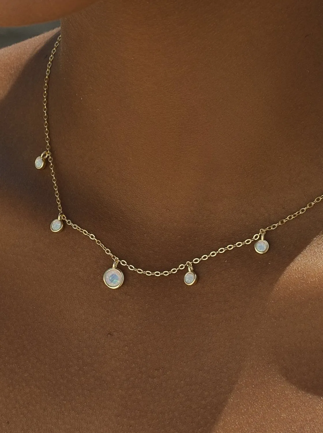 Collares Con Mini Colgantes | Collares Cortos | LINEARGENT Collares con colgantes de plata con charm de ópalo