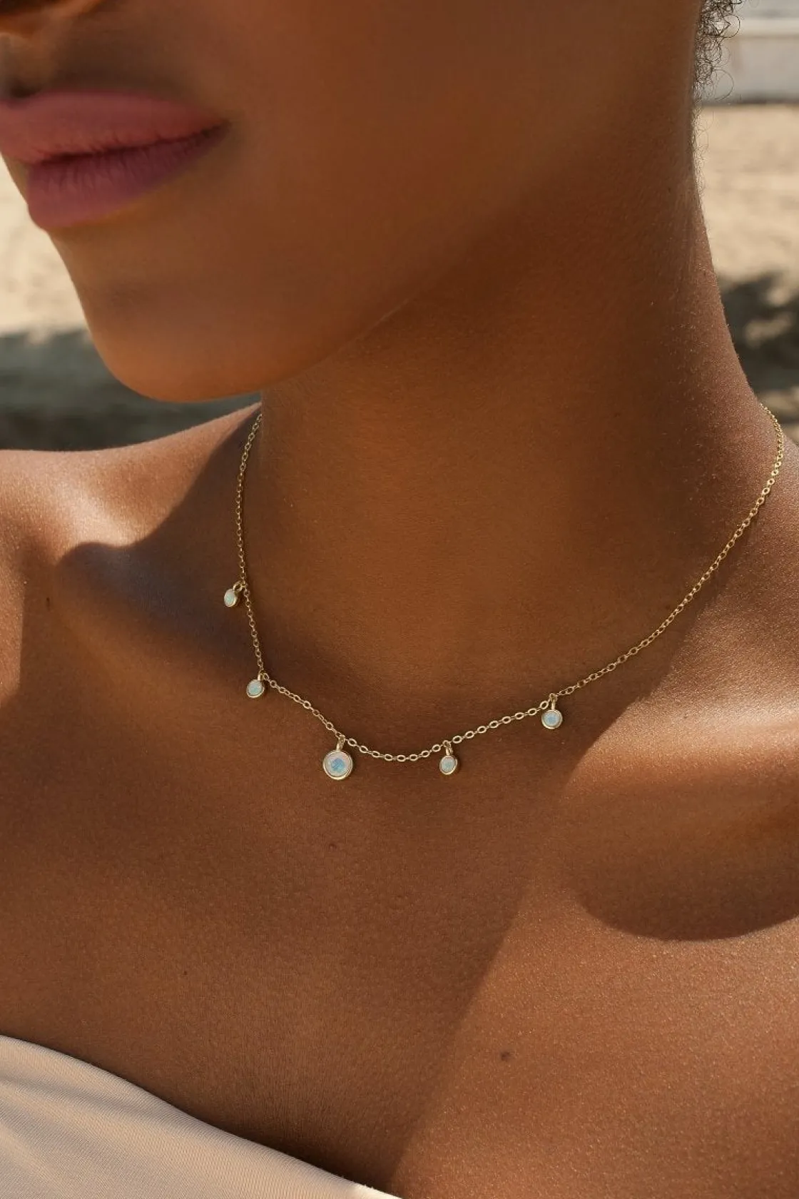 Collares Con Mini Colgantes | Collares Cortos | LINEARGENT Collares con colgantes de plata con charm de ópalo