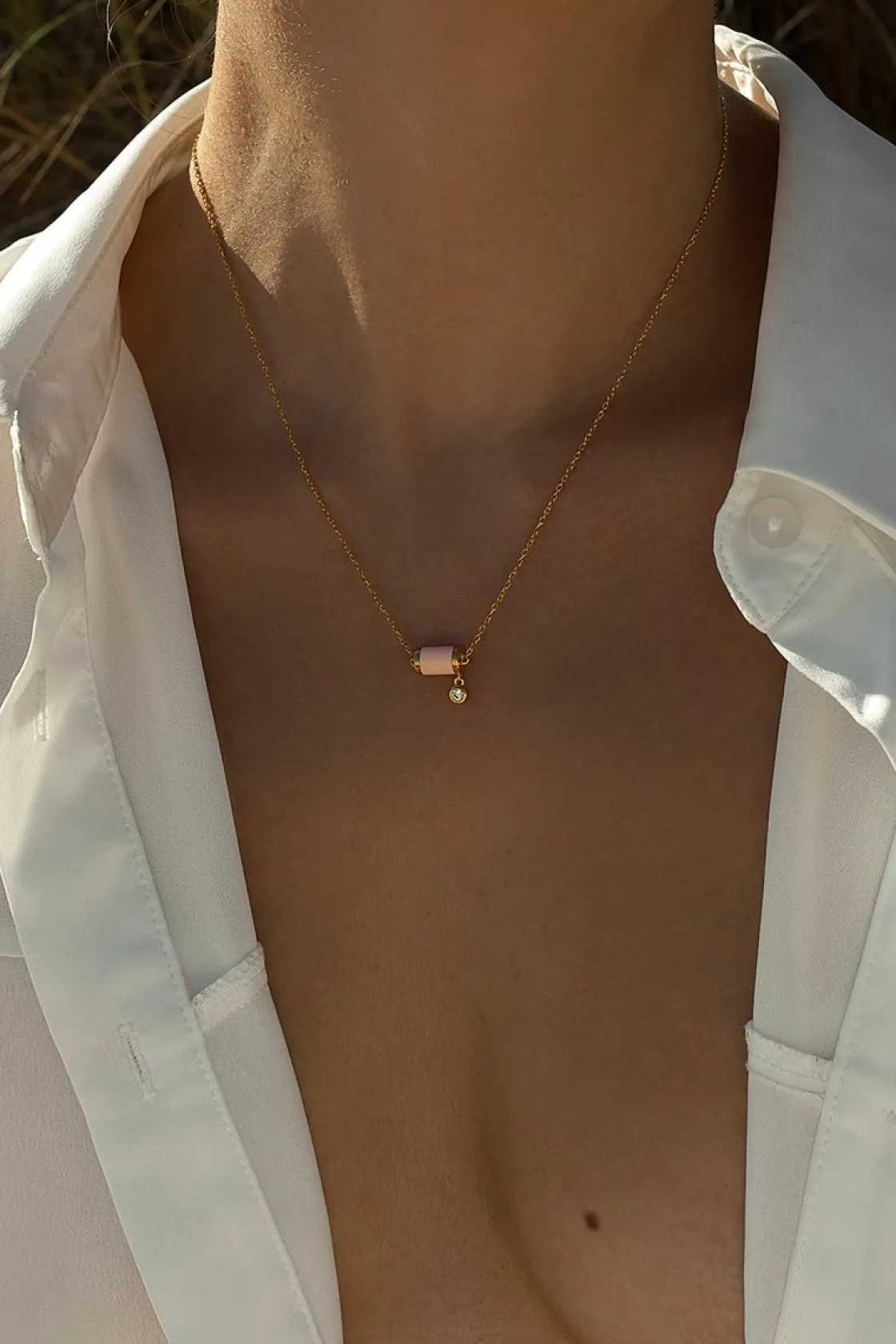 Collares Cortos | LINEARGENT Collares con colgantes motivo central en tono rosa y circonita a modo de charm