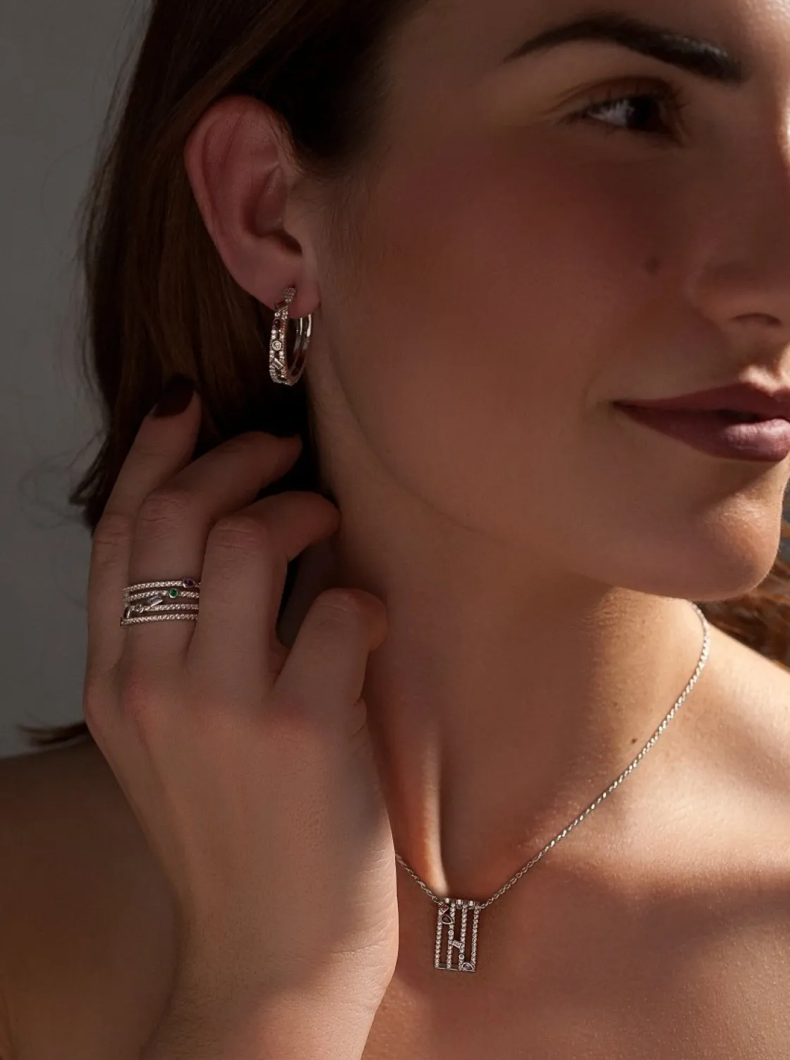 Collares Con Piedras | LINEARGENT Collares con piedras de colores diseño de cuatro carriles