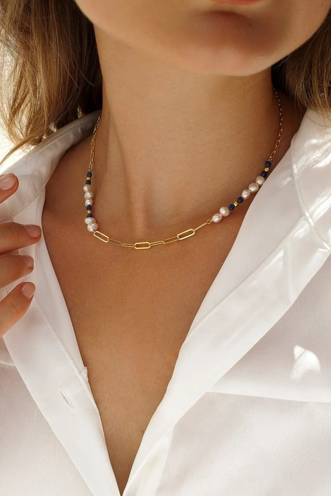 Colgante Perlas | Collares Cortos | LINEARGENT Collares con piedras de plata con perlas de agua dulce y lapislazuli