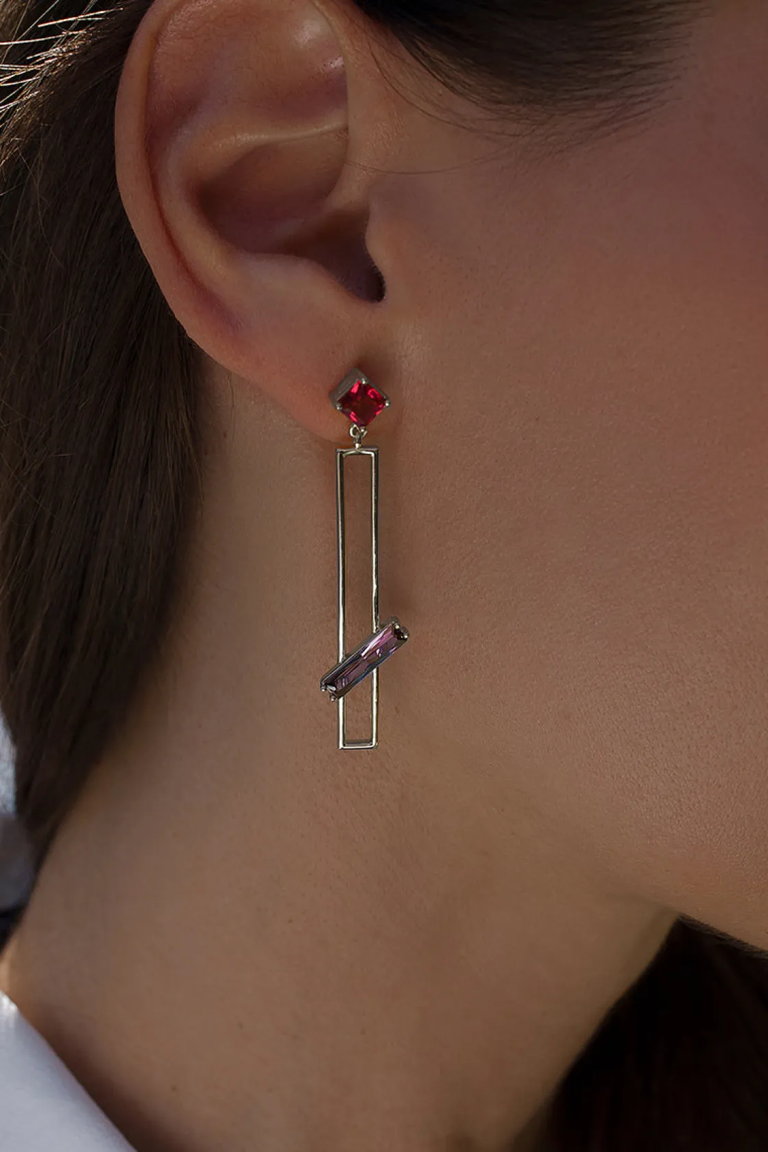 Pendientes Largos | LINEARGENT Pendiente largos diseño rectangular con gemas