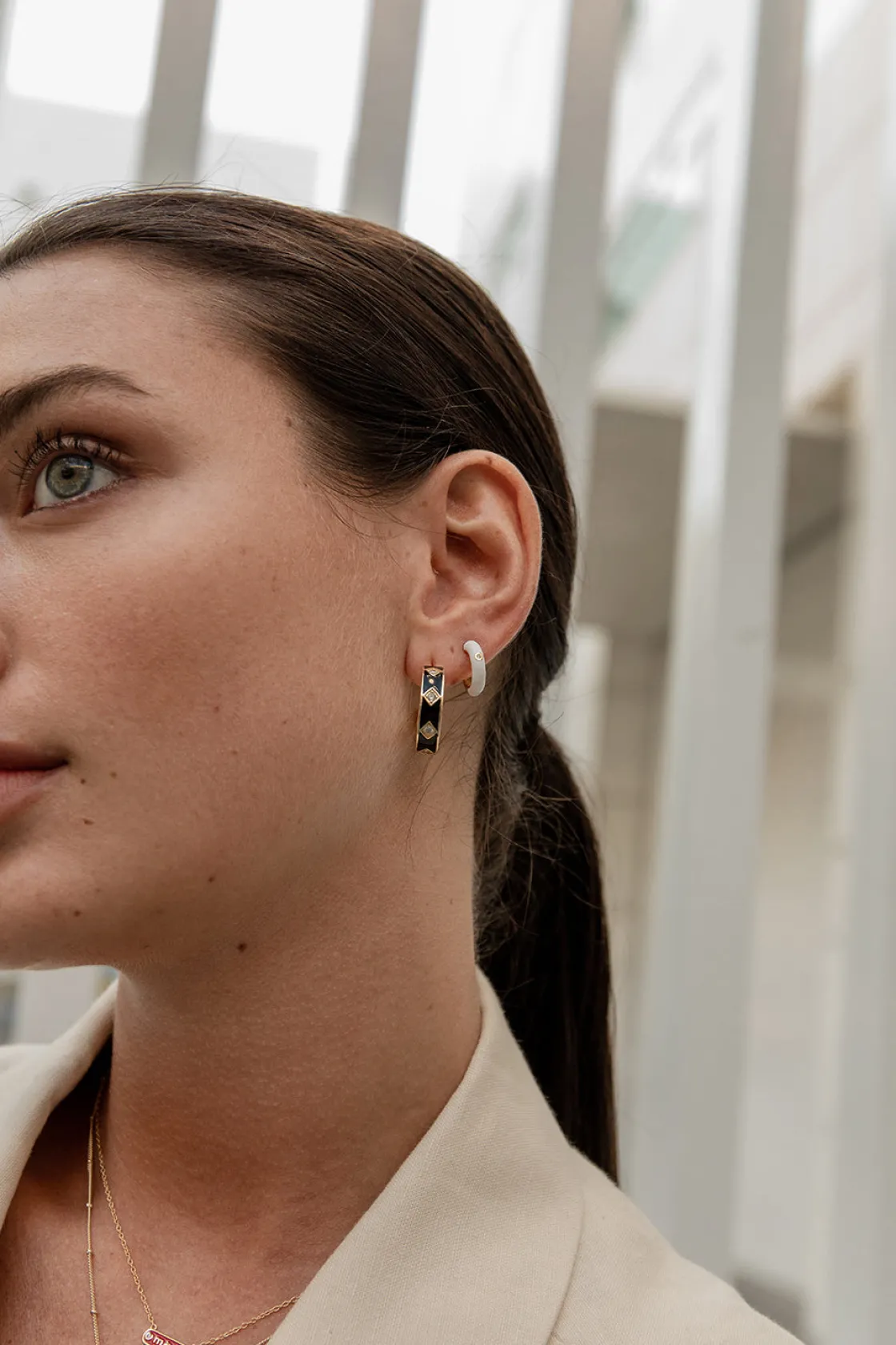 Pendientes Aro | LINEARGENT Pendientes aro de plata diseño ancho esmalte negro