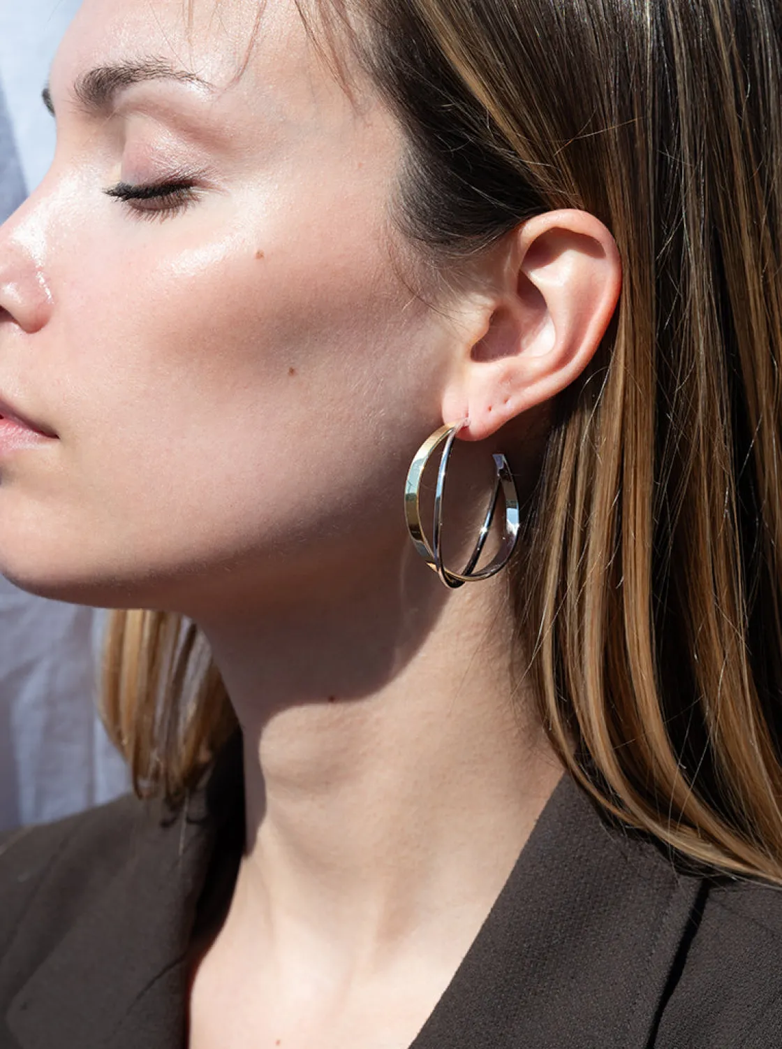 Pendientes Bicolor | Pendientes Aro | LINEARGENT Pendientes aro diseño bicolor con doble raíl entrecruzados