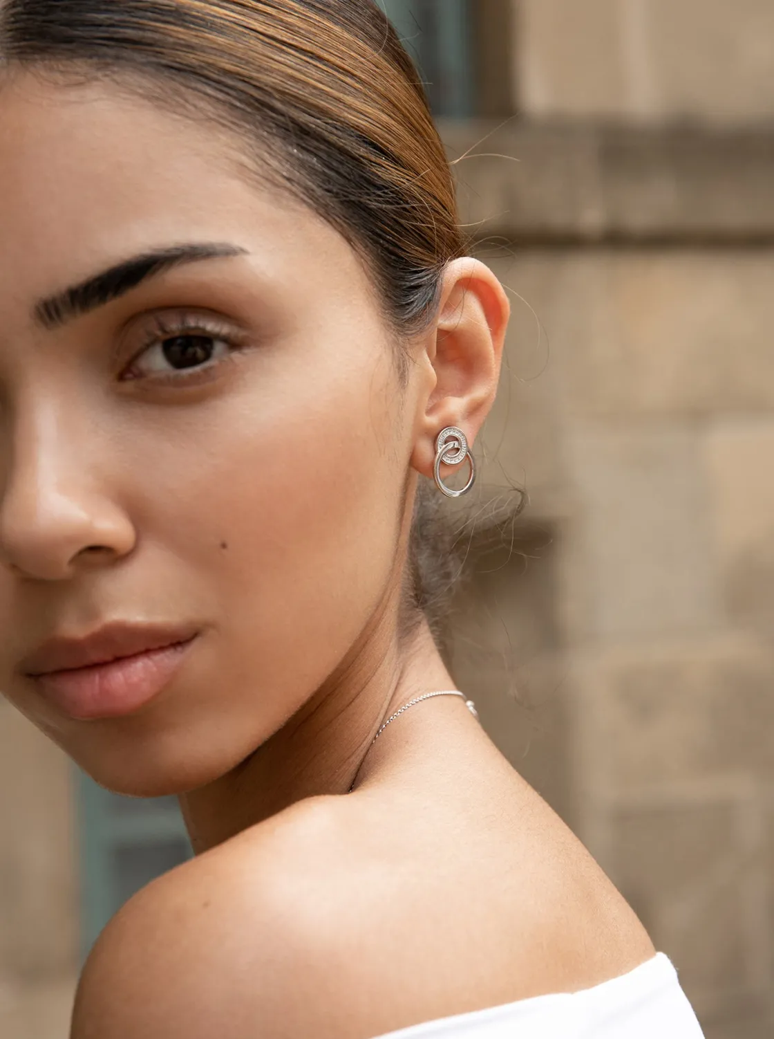 Pendientes Originales | LINEARGENT Pendientes aro diseño doble aro entrelazado con circonitas