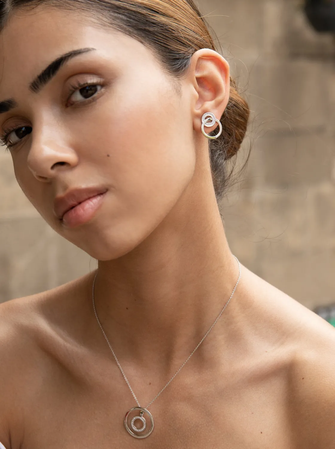 Pendientes Originales | LINEARGENT Pendientes aro diseño doble aro entrelazado con circonitas