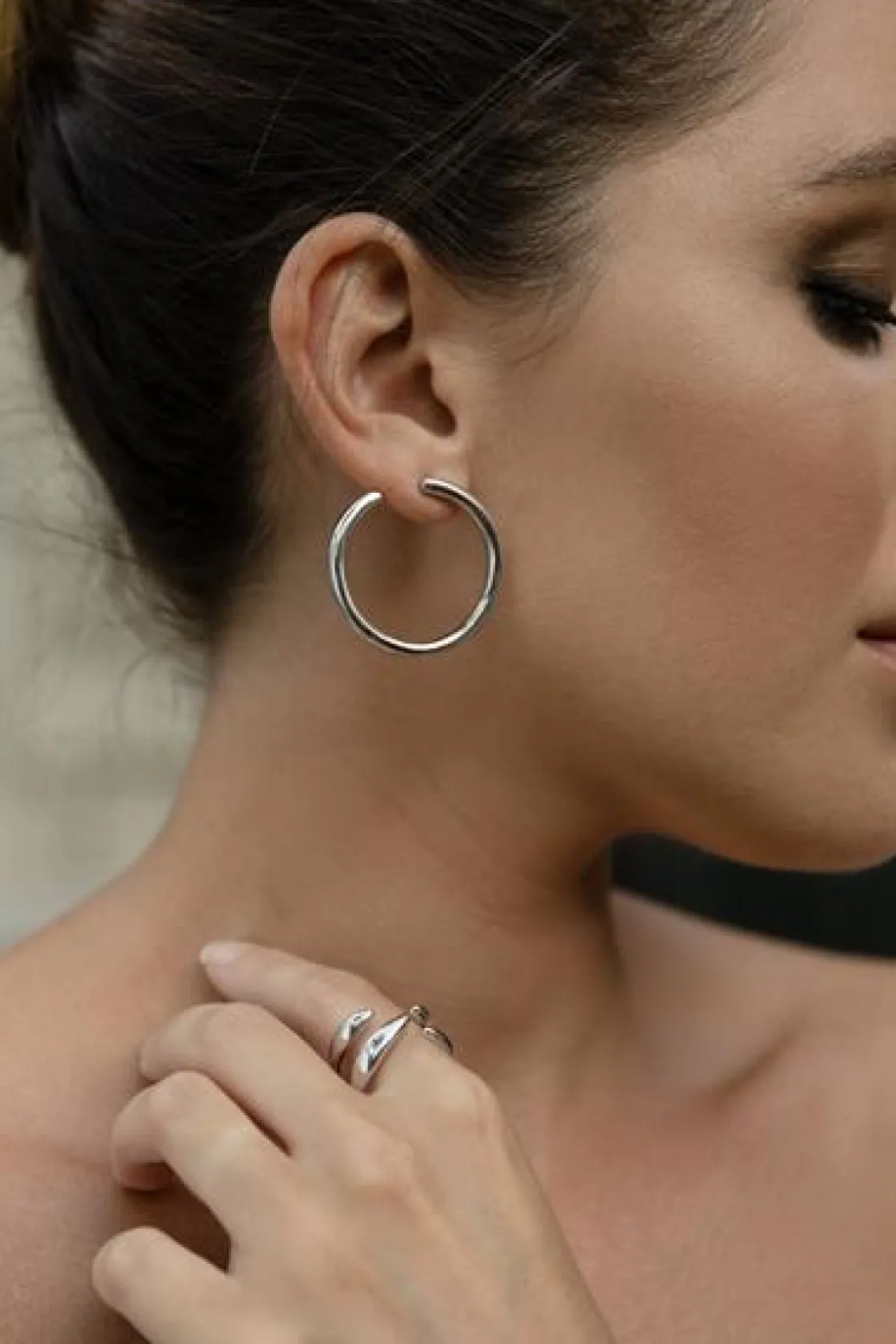 Pendientes Originales | Pendientes Aro | LINEARGENT Pendientes aro plata lista diseño tubular y lateral