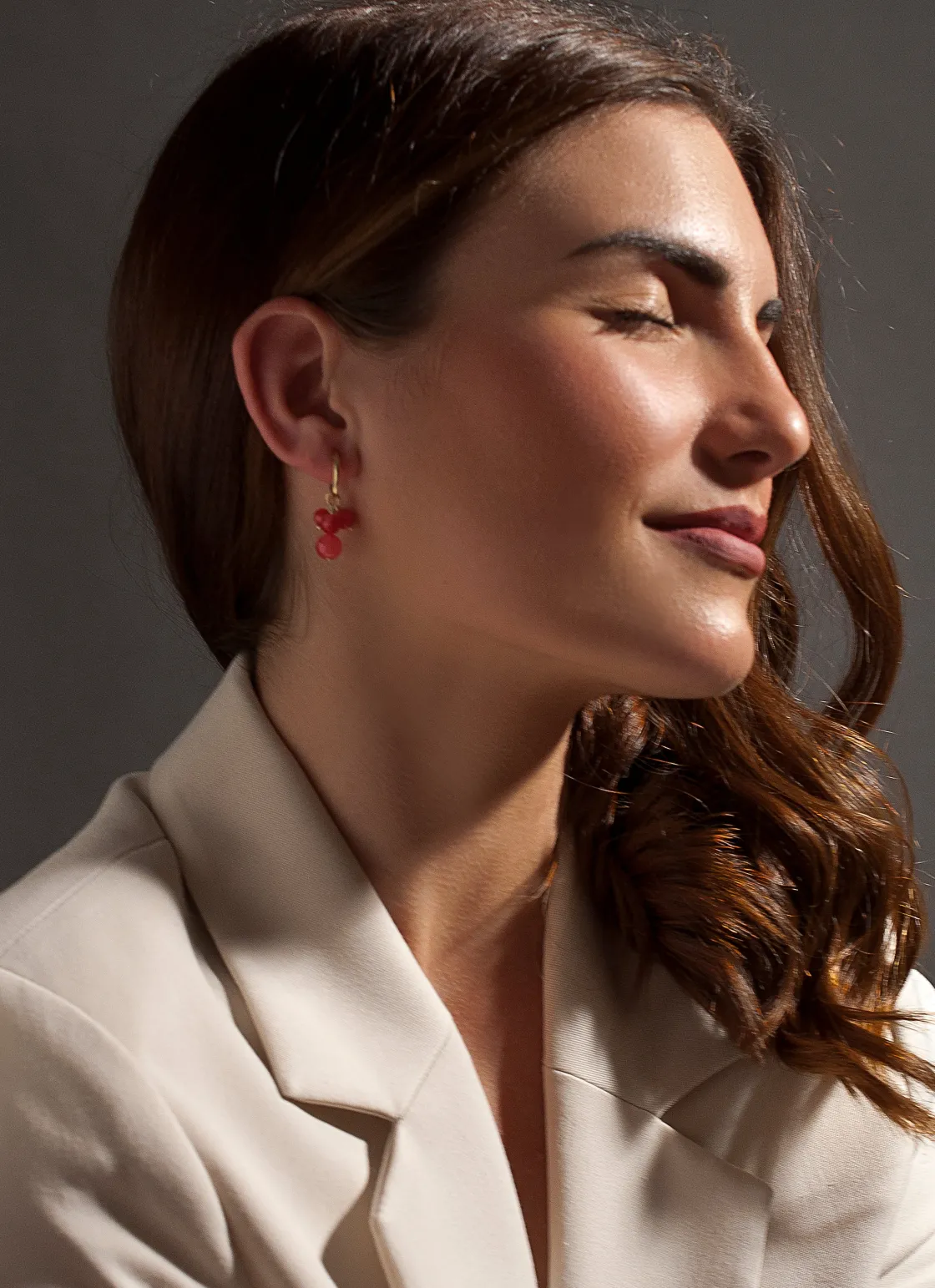Pendientes De Piedra Natural | LINEARGENT Pendientes aros con colgantes diseño tres charms bolas corales