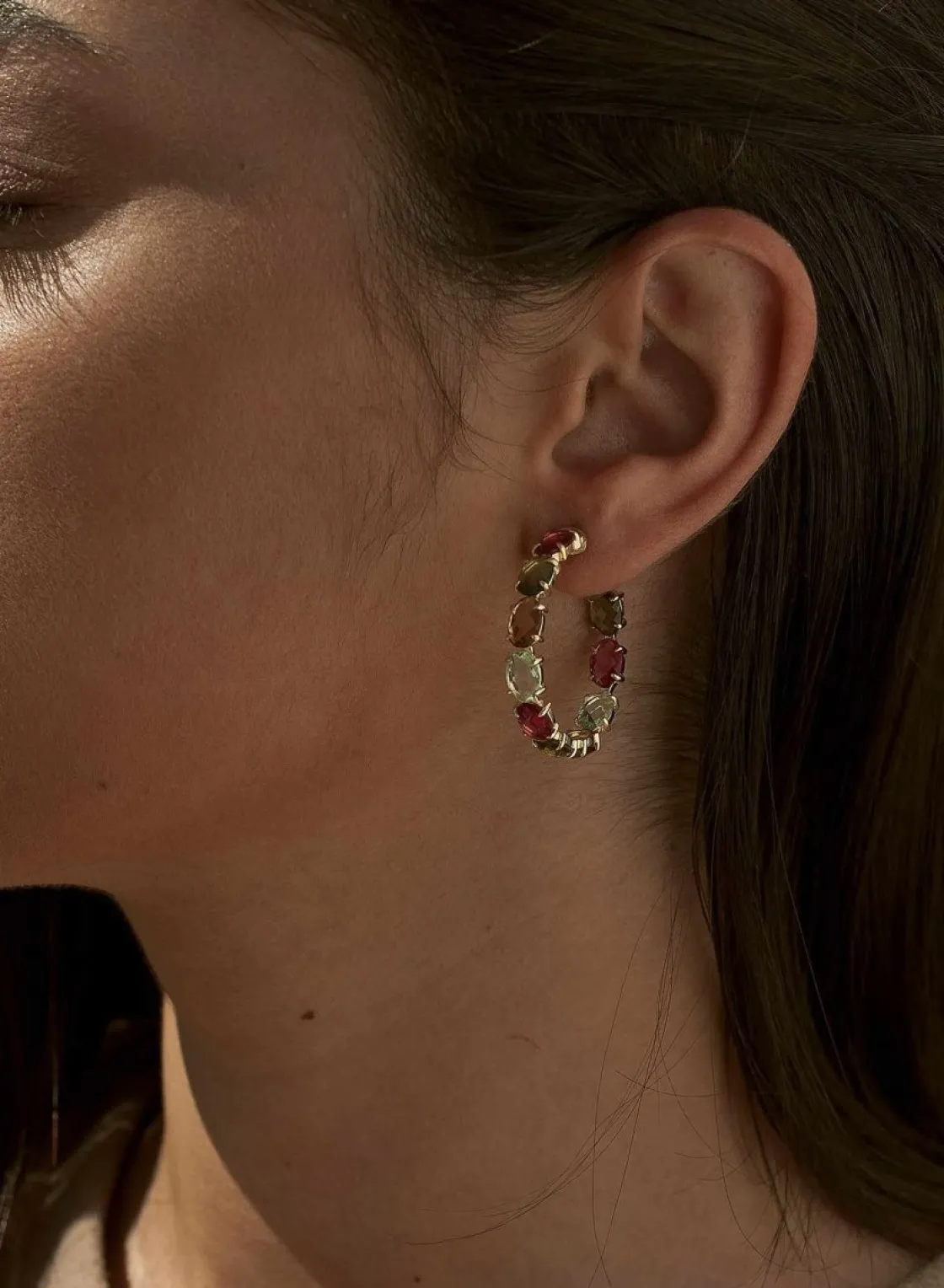 Pendientes Aro | LINEARGENT Pendientes aros con piedras formados por gemas en tonos cálidos