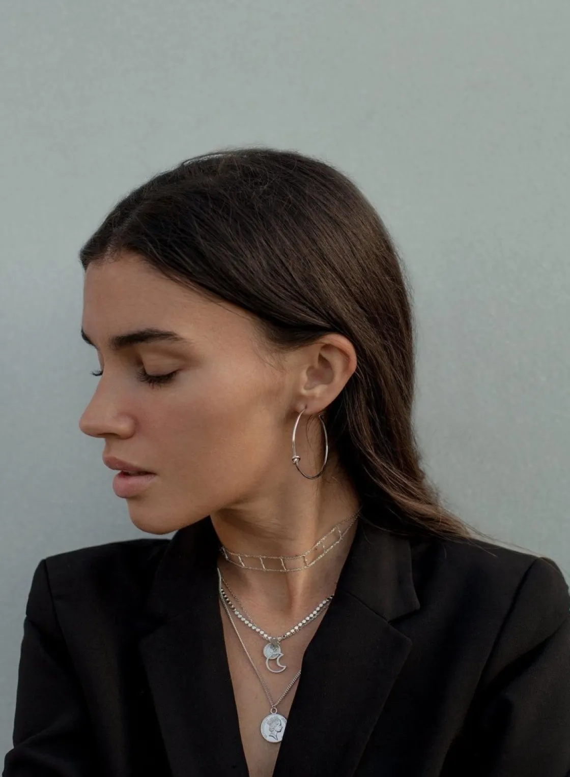 Pendientes Aro | LINEARGENT Pendientes aros grandes detalle de nudo y plata lisa