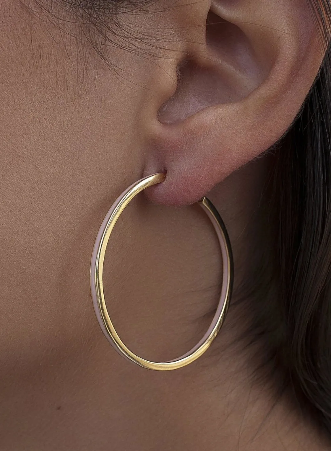 Pendientes Aro | LINEARGENT Pendientes aros grandes diseño esmalte tono rojo bañados en oro