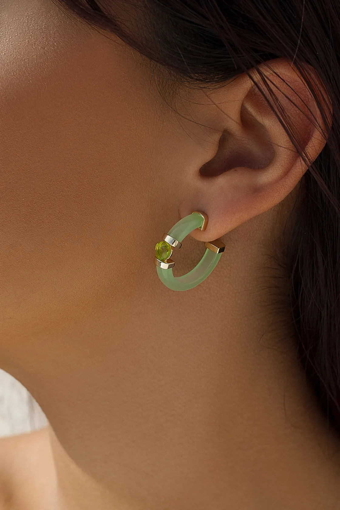 Pendientes Aro | LINEARGENT Pendientes aros originales detalle central cuarzo adamantino verde