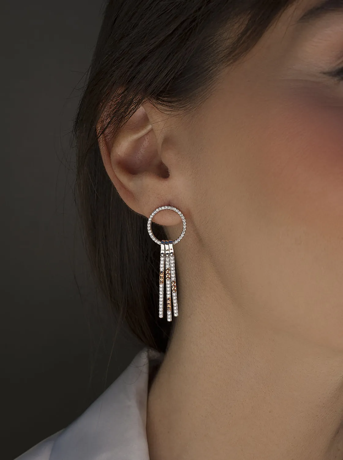 Pendientes Bicolor | LINEARGENT Pendientes bicolor circular con linieas colgantes