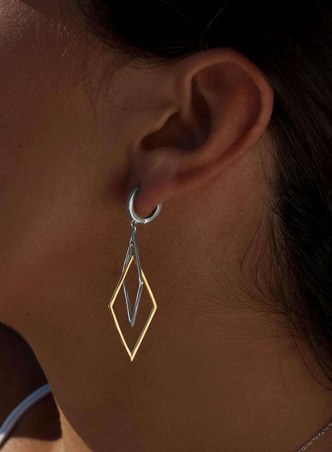 Pendientes Bicolor | LINEARGENT Pendientes bicolor de plata largos con diseño de rombos