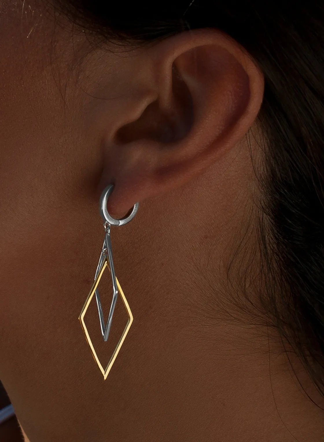 Pendientes Bicolor | LINEARGENT Pendientes bicolor de plata largos con diseño de rombos