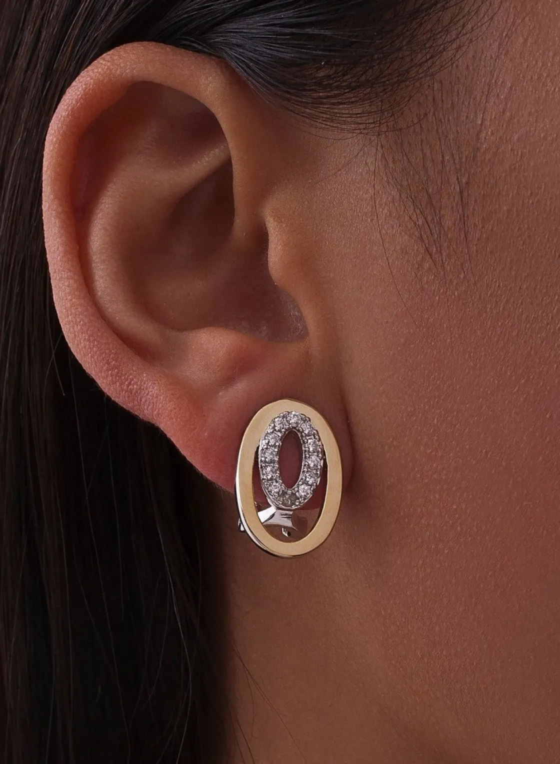 Pendientes Bicolor | Pendientes Cierre Omega | LINEARGENT Pendientes bicolor diseño doble círculo con circonitas