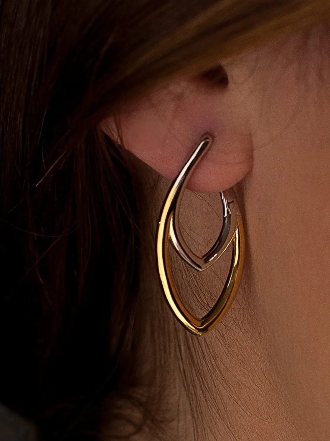 Pendientes Originales | LINEARGENT Pendientes bicolor estilo flecha diseño ovalado