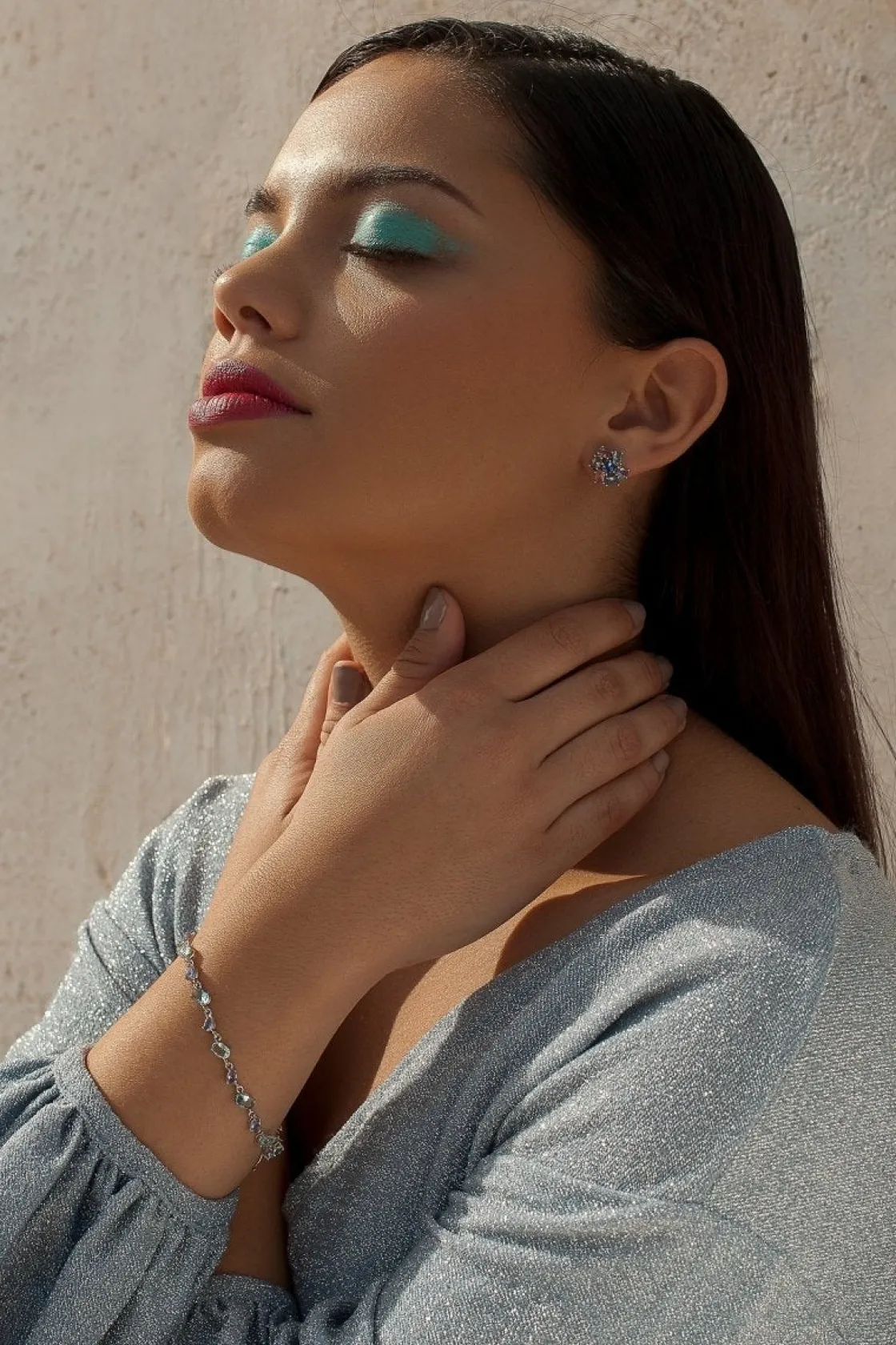 Pendientes De Piedras De Colores | LINEARGENT Pendientes botón diseño de cuarzos adamantinos azules