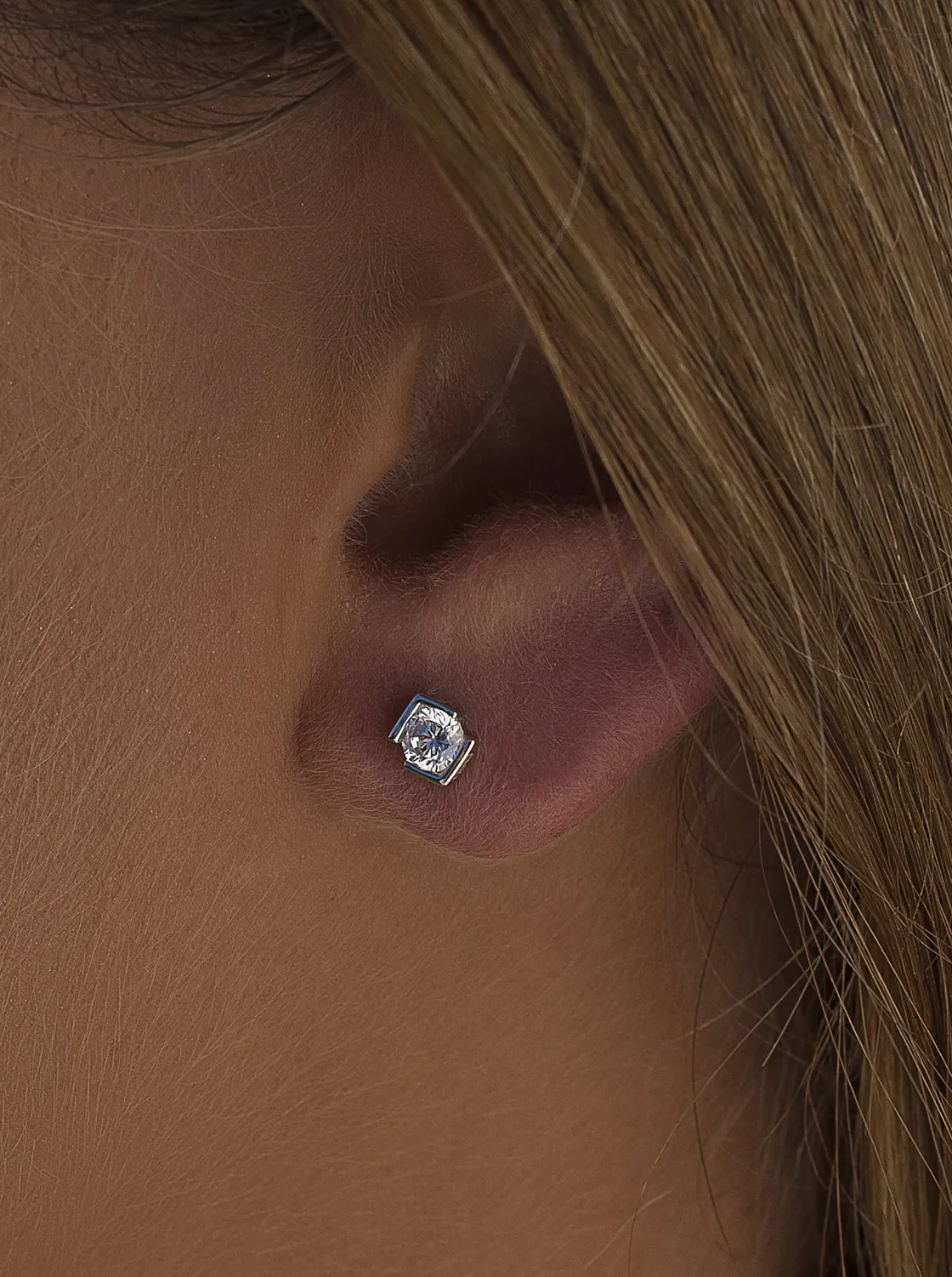 Segundo Pendiente | Pendientes Pequeños | LINEARGENT Pendientes botón diseño grapa con circonita en talla redonda