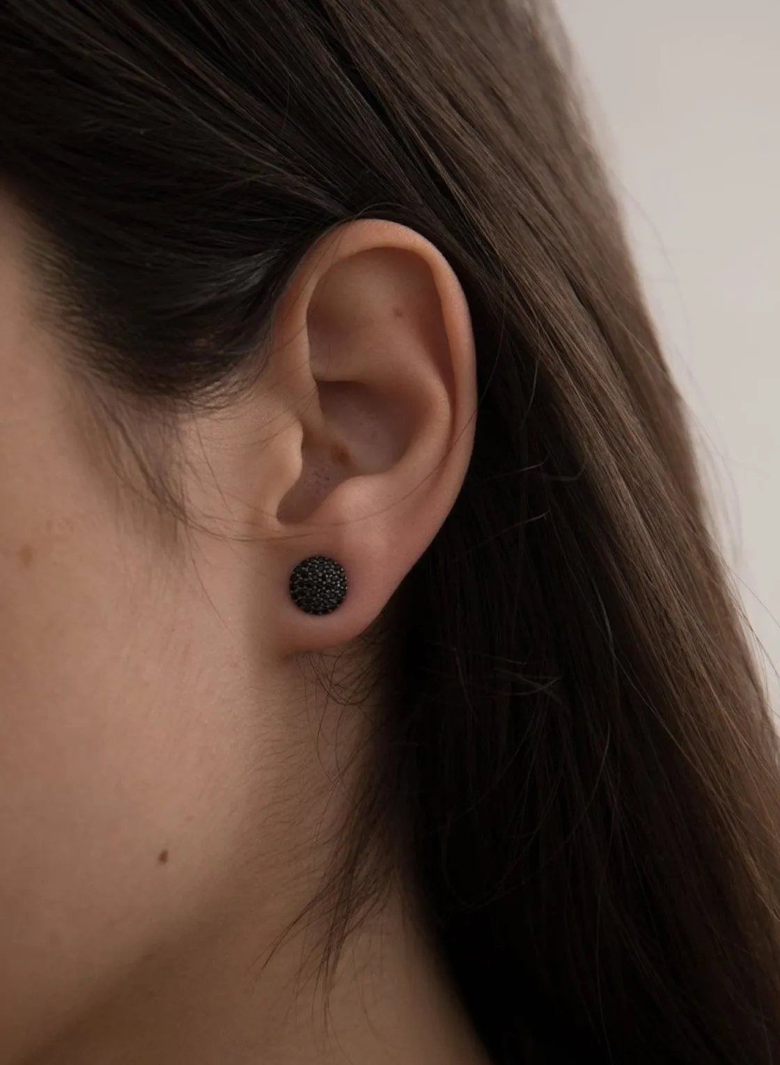 Pendientes Pequeños | LINEARGENT Pendientes brillantes pequeños motivo círculo con baño de rutenio